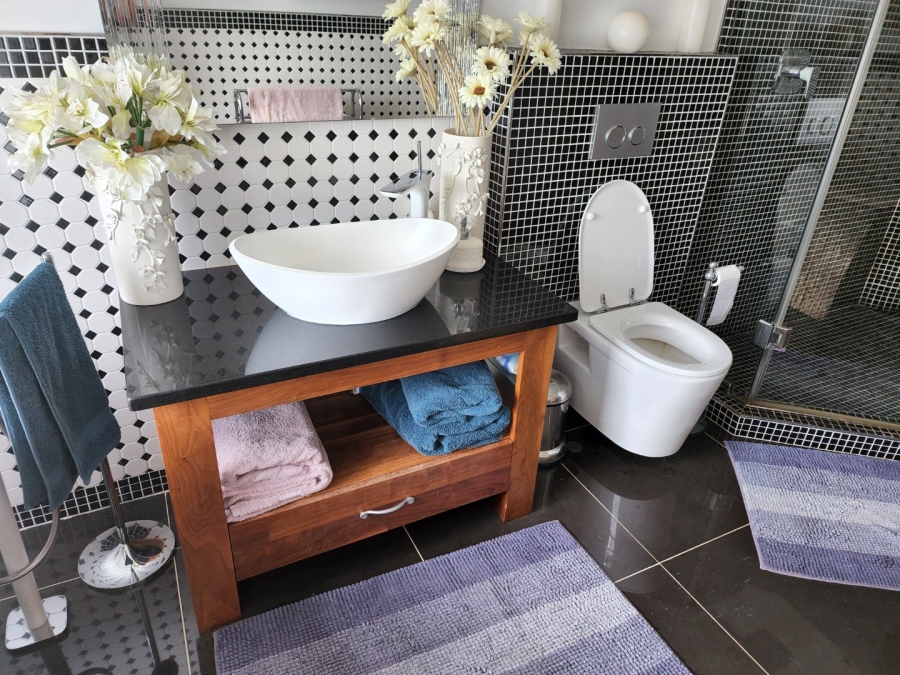 4 Bedroom Property for Sale in Glengariff Eastern Cape